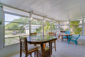 Port Charlotte Retreat with Lanai and Private Pool!